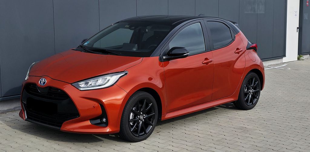 Toyota Yaris 70.000 km 20.000 &euro; Landau 76829