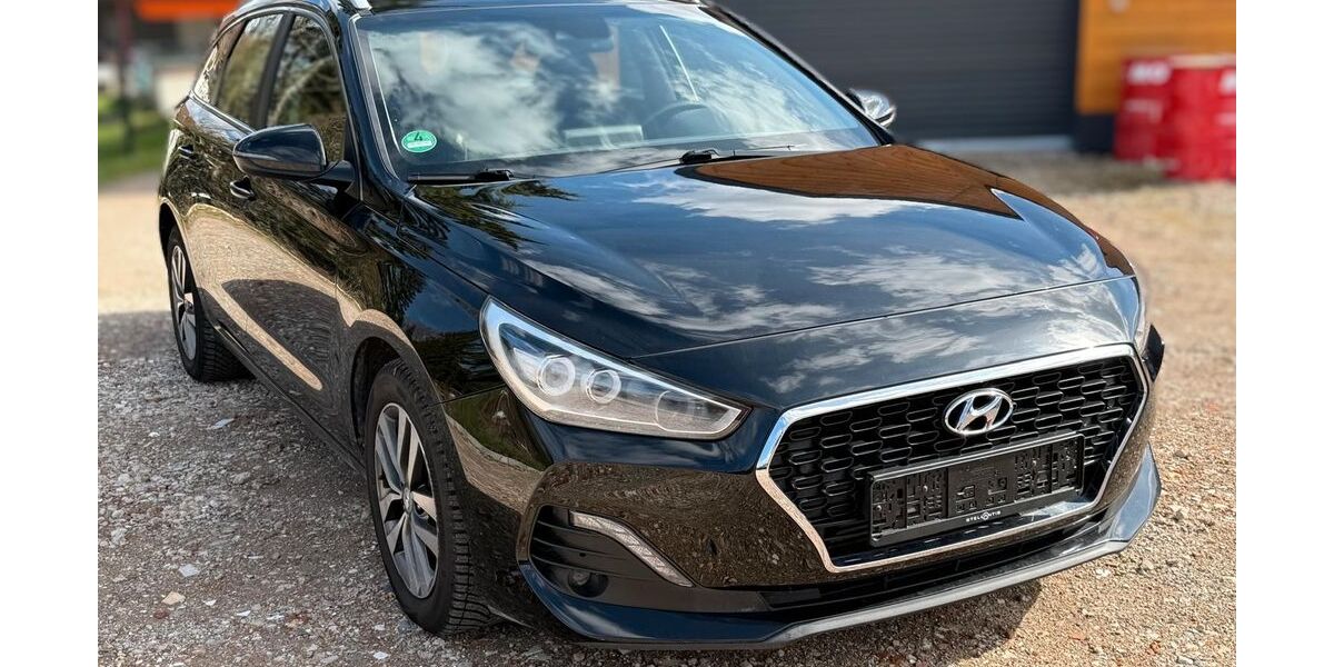 Hyundai i30 196.937 km 9.700 &euro; Lampertheim 68623