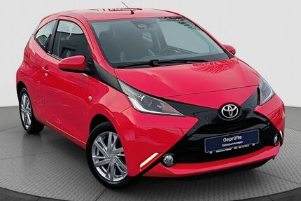 Toyota Aygo (X) 51.153 km 12.900 &euro; Berlin 12683