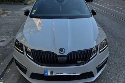 Skoda Octavia 210.000 km 13.800 &euro; Darmstadt 64285