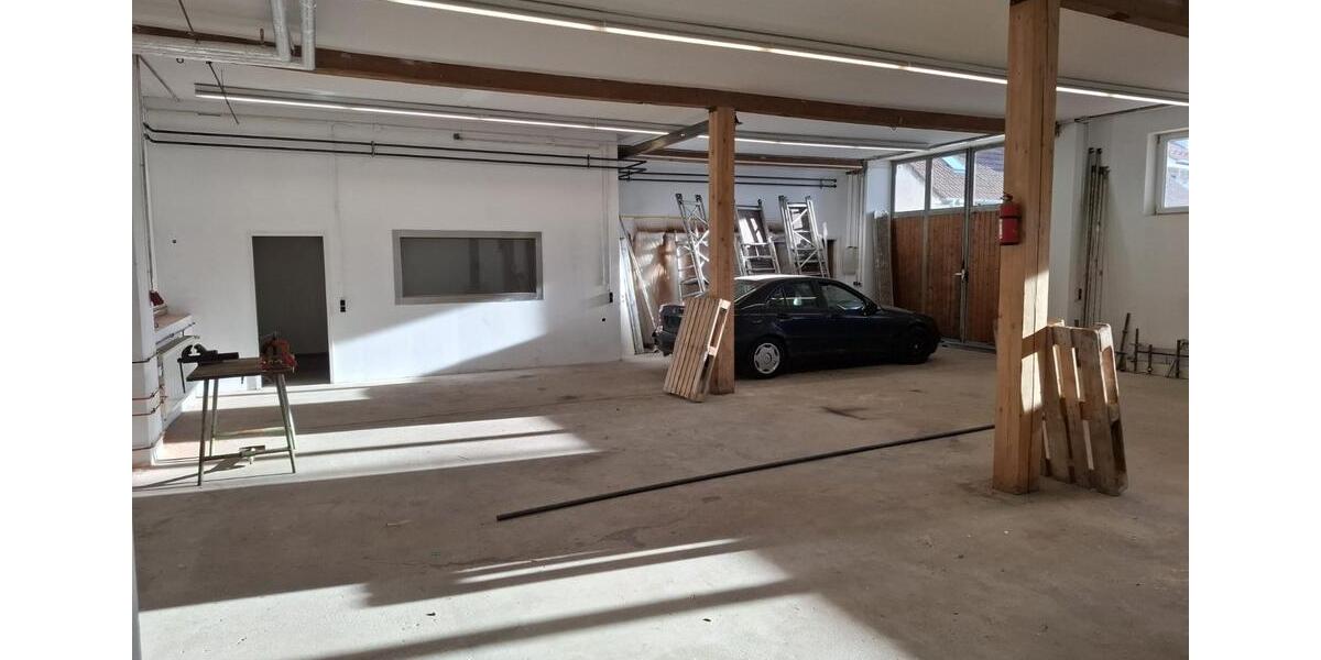Gewerbehalle beheizt + Büro zu vermieten + Wohnhaus zimmer