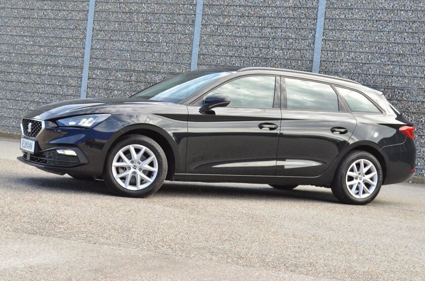 Seat Leon 47.450 km 15.980 € München 81243