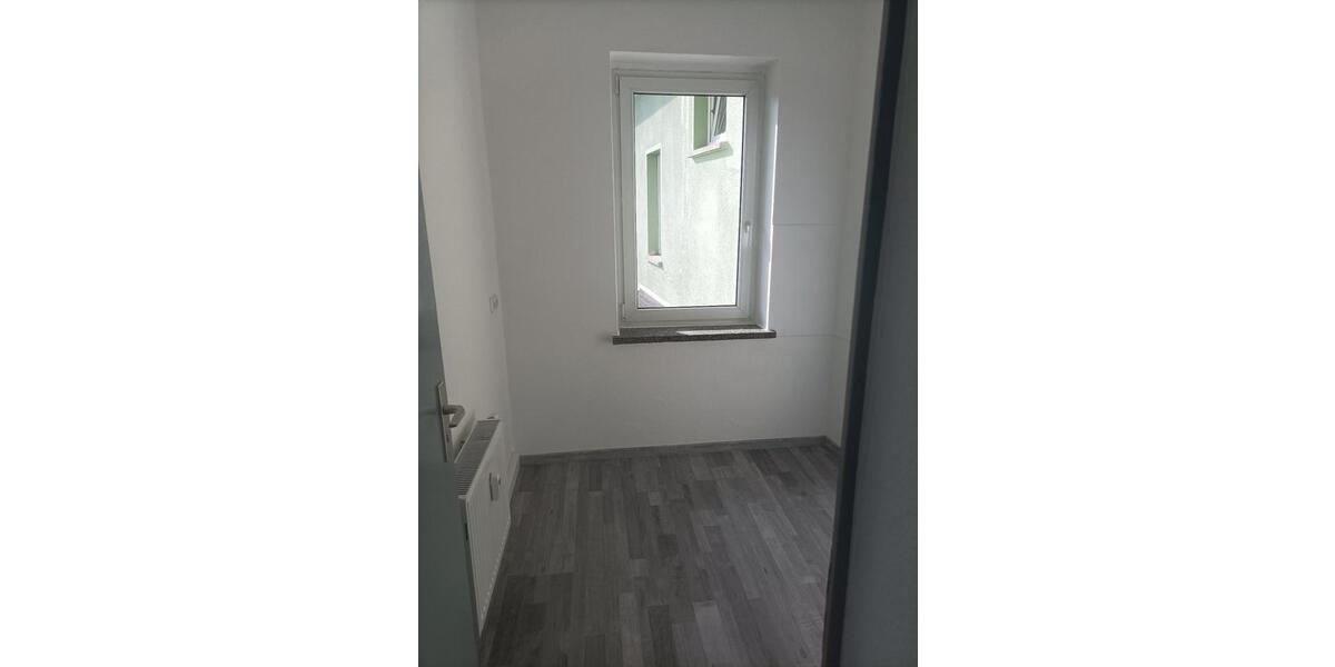 Neugersdorf: 4 Raum Wohnung 110 m² mit großen Garten 4 zimmer