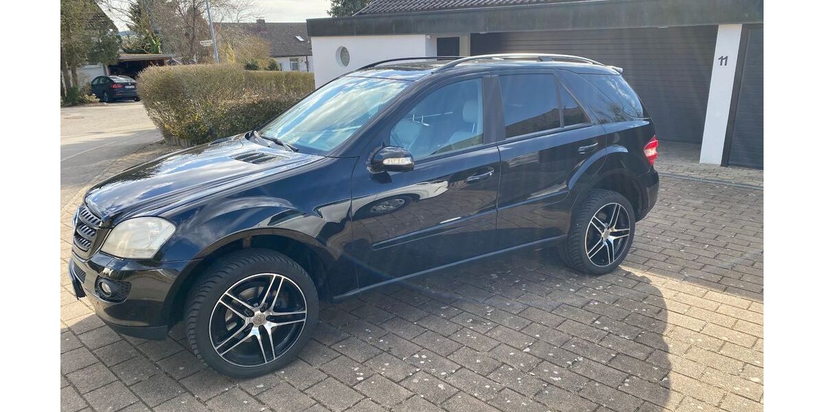 Mercedes-Benz ML 350 236.000 km 6.500 &euro; Dürmentingen 88525