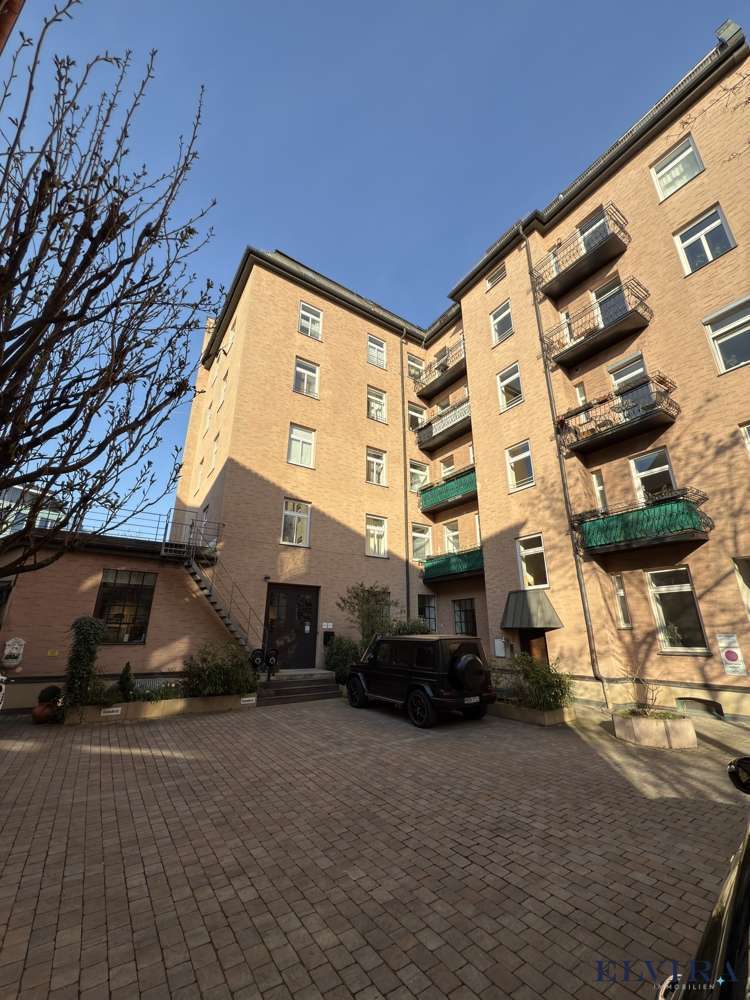 Wohnung zum Kaufen in München 1.450.000 € 225 m²