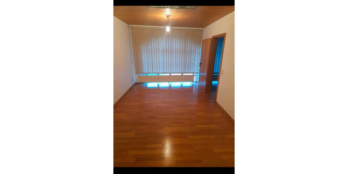 Gewerbeobjekt Münsingen - 1.000&euro; | Angebot:26544020
