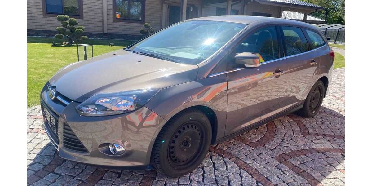 Ford Focus 96.691 km 3.900 &euro; Geldersheim 97505