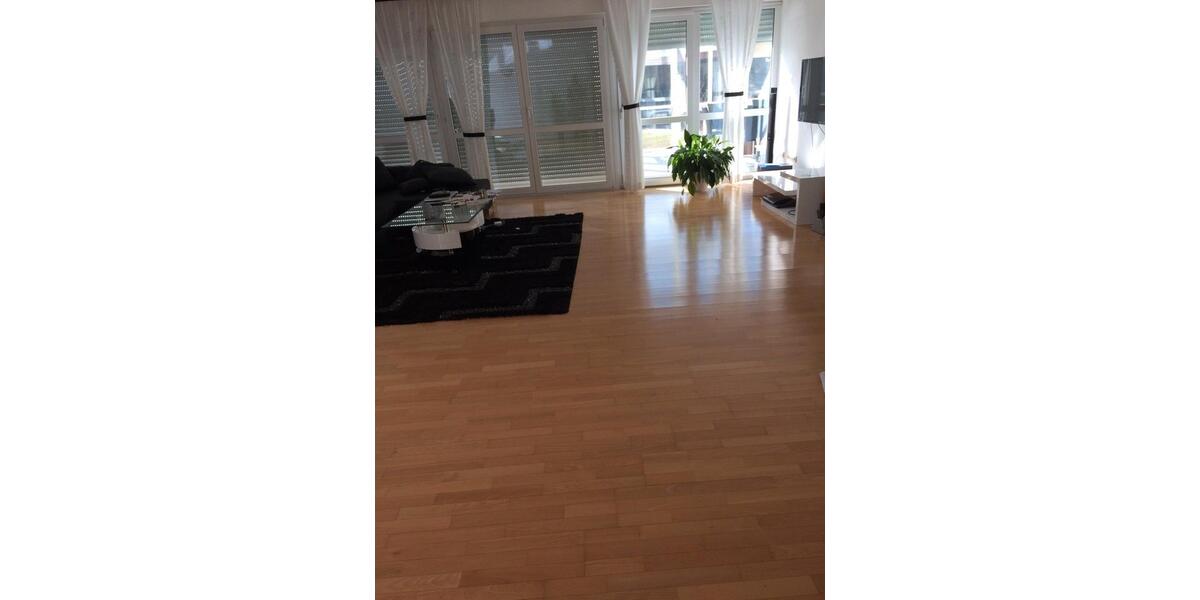 Doppelhaushälfte Freising Am Vogelherd - 5 Zimmer, 200 m&sup2;, 2.500&euro; | Angebot:25977750