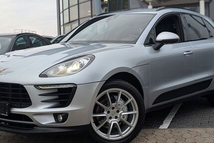 Porsche Macan 133.769 km 32.490 &euro; Mainz 55128
