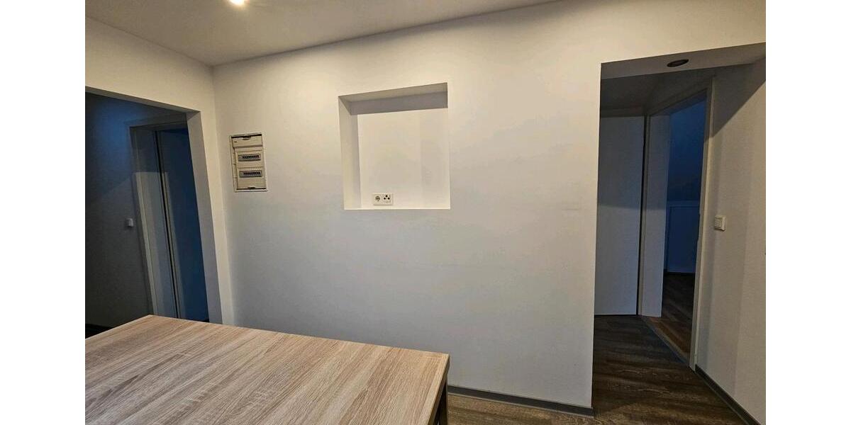 Dachgeschoßwohnung Apen - 3 Zimmer, 70 m&sup2;, 850&euro; | Angebot:25404096