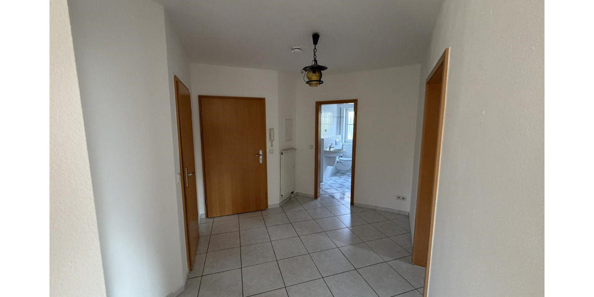 Etagenwohnung Falkensee - 2 Zimmer, 65 m&sup2;, 250.000&euro; | Angebot:25680096
