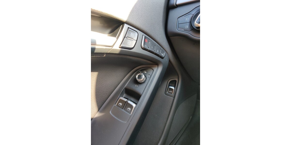 Audi A5 178.000 km 15.000 &euro; Warburg 34414