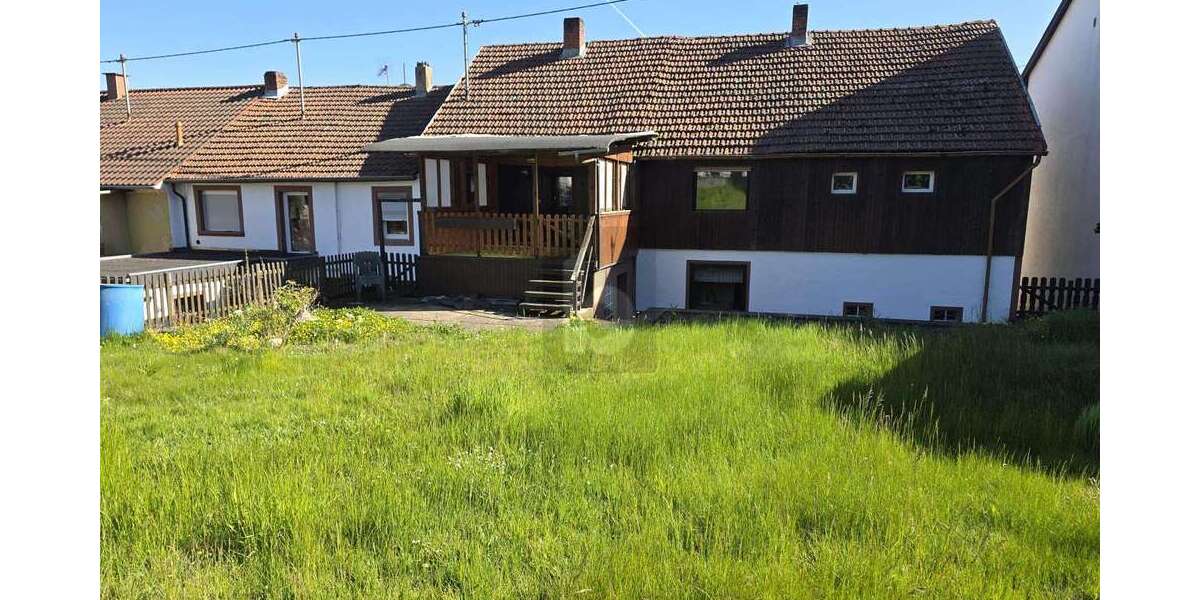 Einfamilienhaus Weiskirchen - 9 Zimmer, 230 m&sup2;, 105.000&euro; | Angebot:26764302