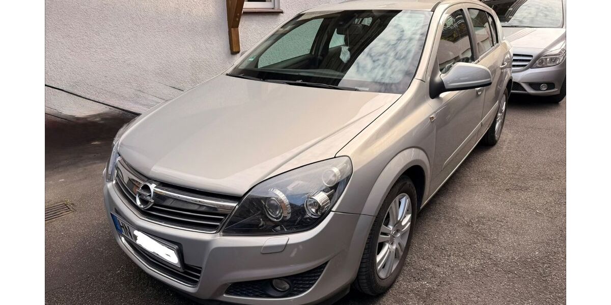 Opel Astra 31.500 km 4.500 € Heilbronn 74078