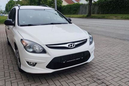 Hyundai i30 163.000 km 3.900 &euro; Lübeck 23556