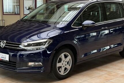 VW Touran 158.000 km 11.990 &euro; Hameln 31785