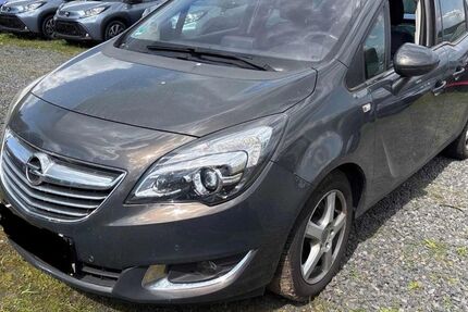 Opel Meriva 147.000 km 6.499 &euro; Marktredwitz 95615