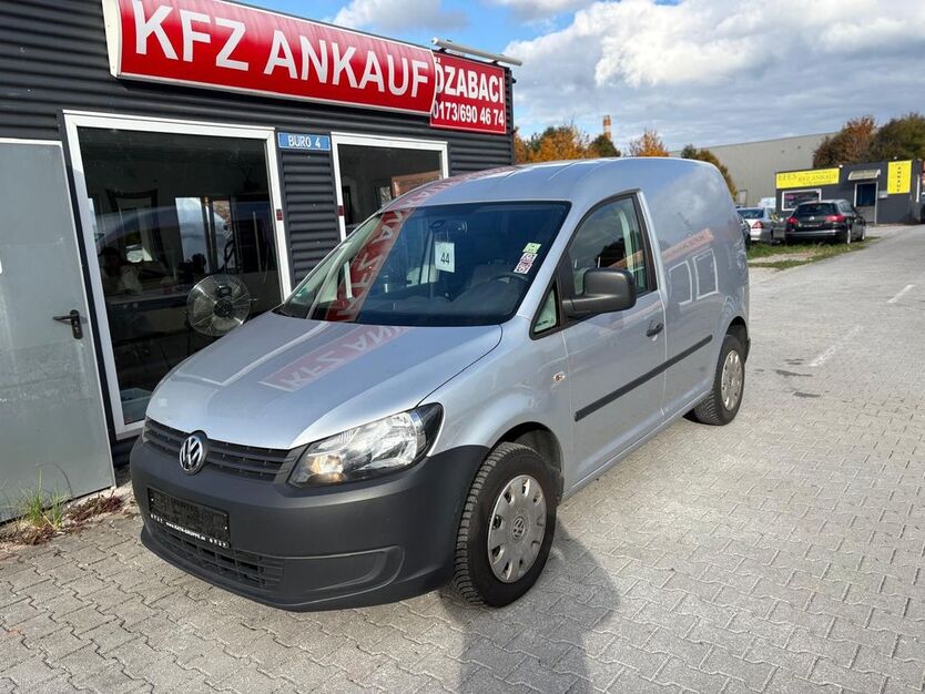 VW Caddy 157.783 km 7.450 € Augsburg 86167