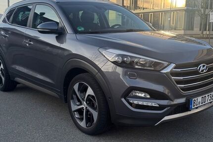 Hyundai TUCSON 166.900 km 13.990 &euro; Bielefeld 33607