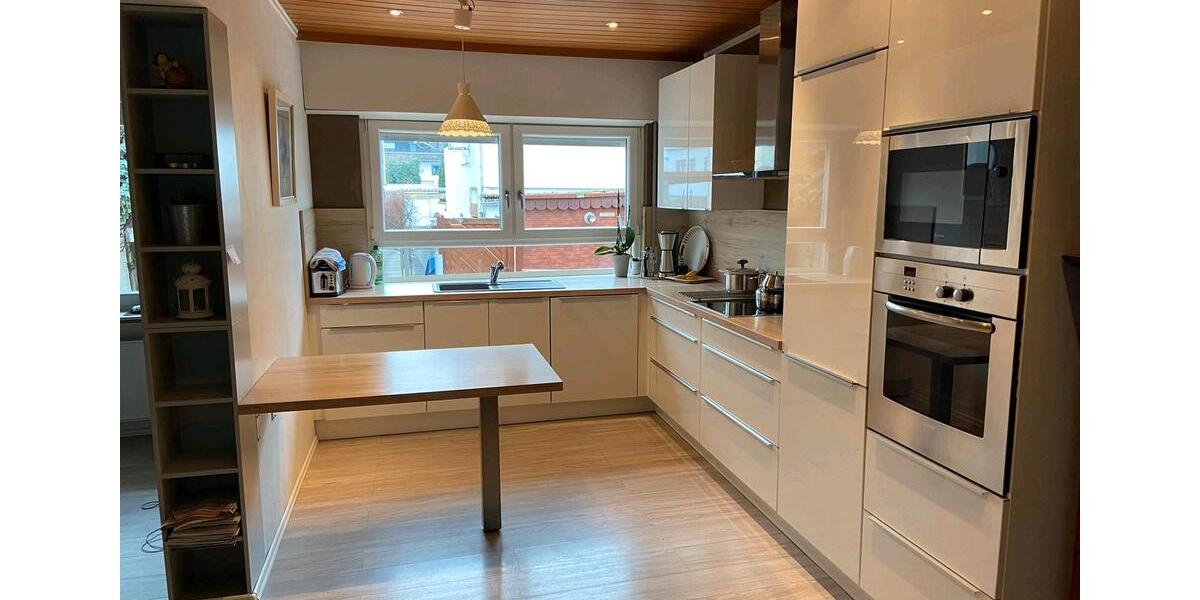 Einfamilienhaus Urmitz - 2 Zimmer, 120 m&sup2;, 445.000&euro; | Angebot:24589161