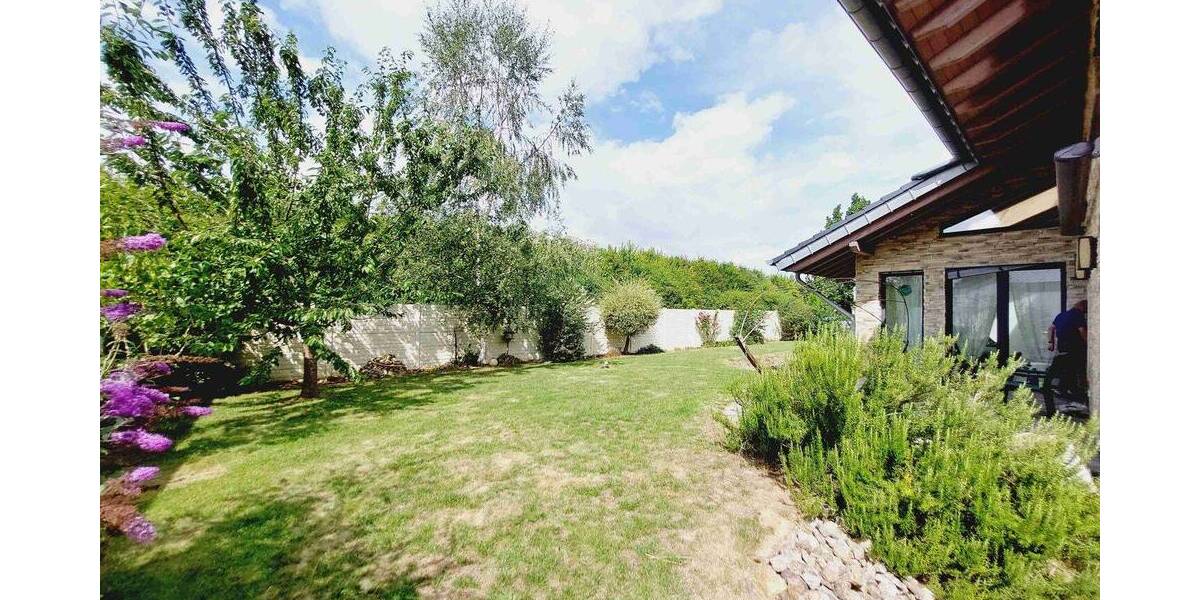 Repräsentatives Architektenhaus, das höchsten Wohnkomfort und nachhaltige Energieeffizienz vereint 6 zimmer