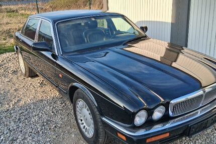 Jaguar XJ 195.020 km 9.450 &euro; Schortens 26419