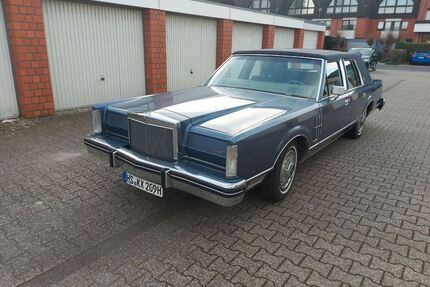 Lincoln Continental
