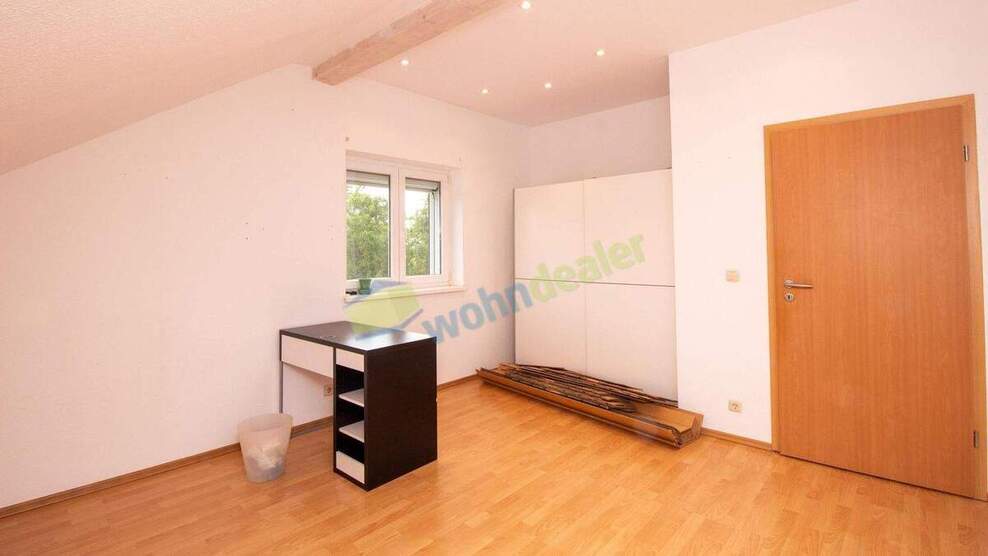 ** Doppelhaushälfte in toller, ruhiger Lage mit ca. 750 qm Gundstück nahe Kulkwitzer See ** 5 zimmer