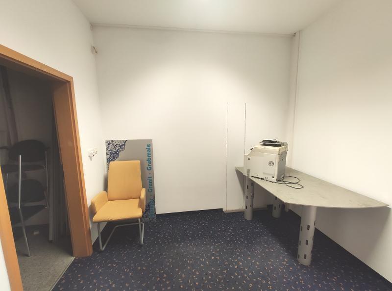 Laden-, Büro- oder Praxisräumein Pommersfelden OT zimmer
