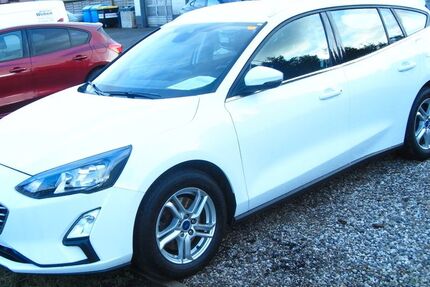Ford Focus 74.500 km 15.450 &euro; Bad Lauterberg 37431