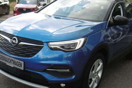 Opel Grandland X 63.000 km 17.990 € Falkenstein 08223