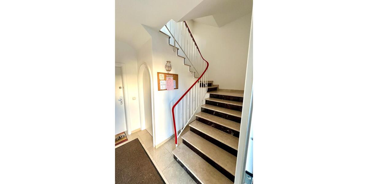 Dachgeschoßwohnung Bobingen - 3.5 Zimmer, 80 m&sup2;, 358.000&euro; | Angebot:24577269