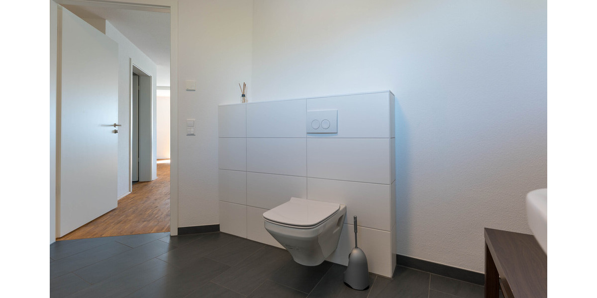 Barrierefreier Erstbezug: Neuwertige Wohnung mit zwei Terrassen, Einbauküche und Feldblick - Erdgeschoßwohnung Steinmauern | Angebot:27085223