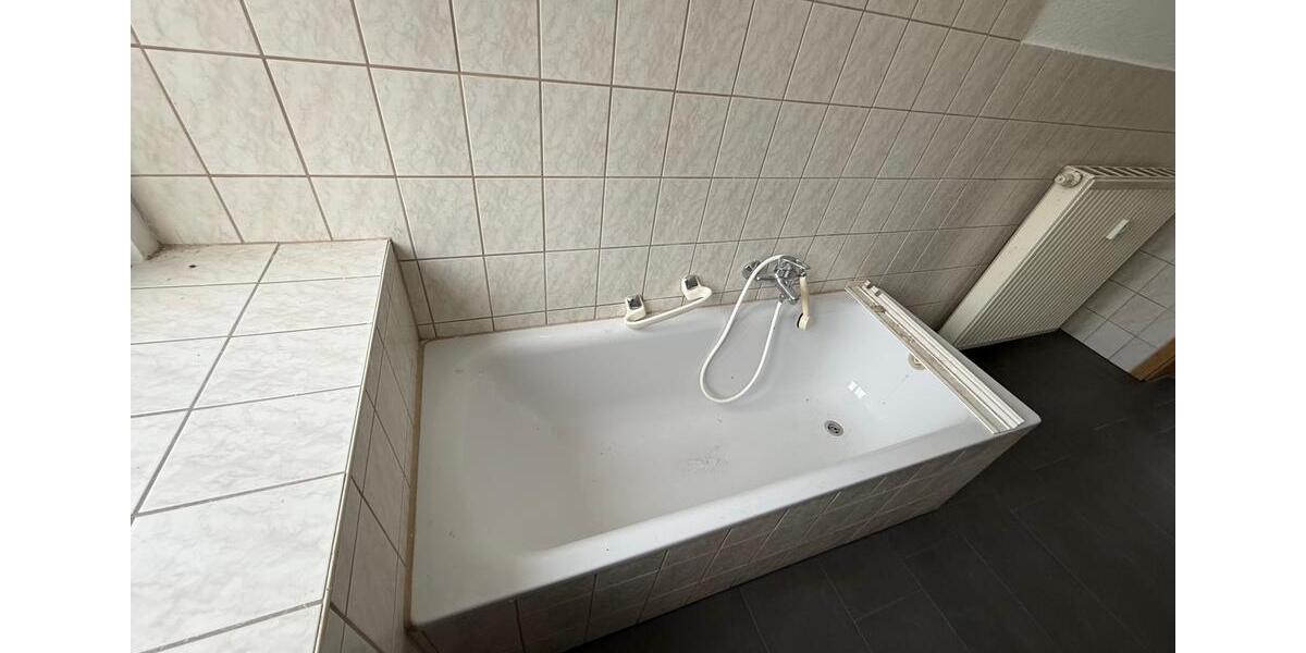 Etagenwohnung Plauen Alt Chrieschwitz - 2 Zimmer, 53 m&sup2;, 265&euro; | Angebot:26300863