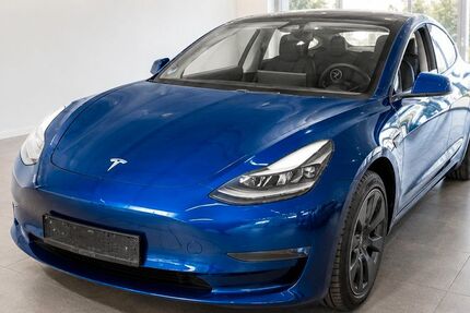 Tesla Model 3 43.870 km 33.450 &euro; Bad Kissingen 97688