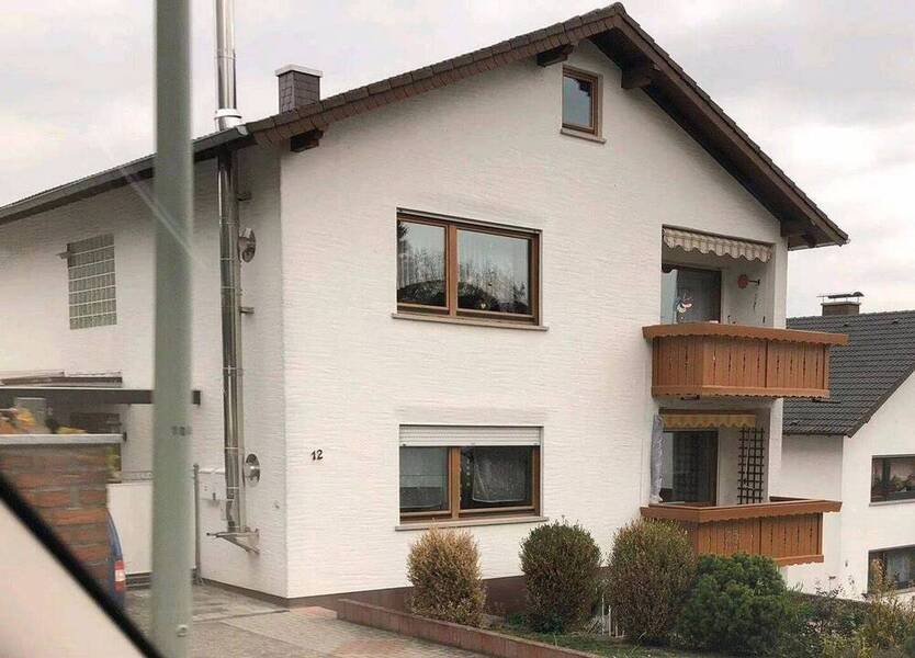 Traumlage!!! Solides Zweifamilienhaus