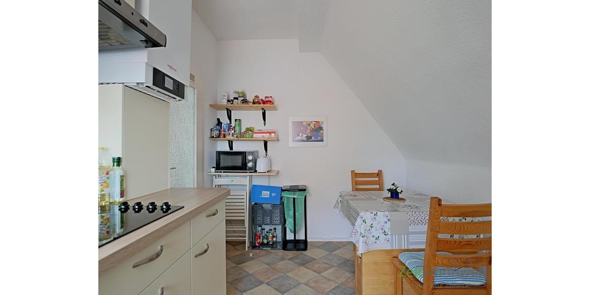 (EF0322_M) Kassel-Stadt: Wehlheiden, zwei möblierte WG-Zimmer mit eigenem Balkon, an Wochenendheimfahrer 2 zimmer