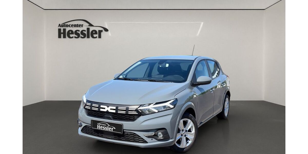 Dacia Sandero 17.300 km 16.400 &euro; Grevenbroich 41515