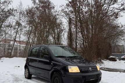 Fiat Panda 82.608 km 3.190 &euro; Leipzig 04288