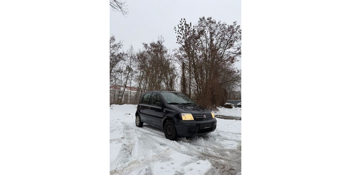 Fiat Panda 82.608 km 3.190 &euro; Leipzig 04288