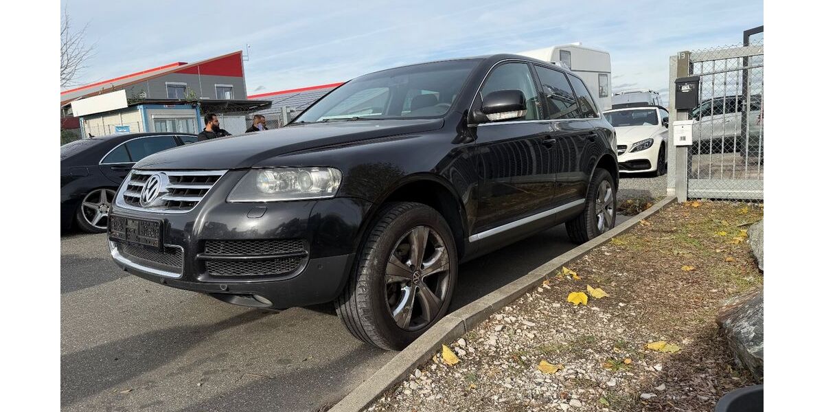 VW Touareg 313.000 km 2.490 € Nürnberg 90431