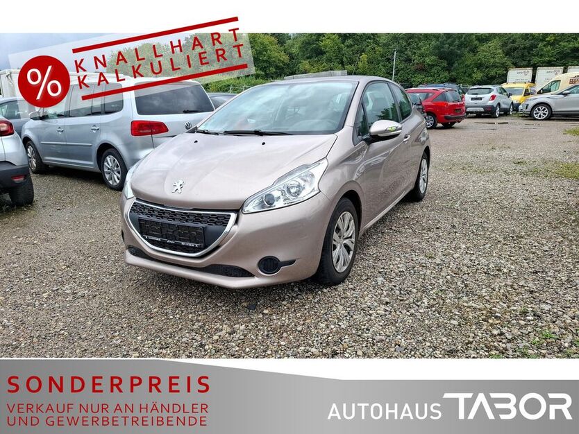Peugeot 208 31.523 km 4.985 € Achern 77855