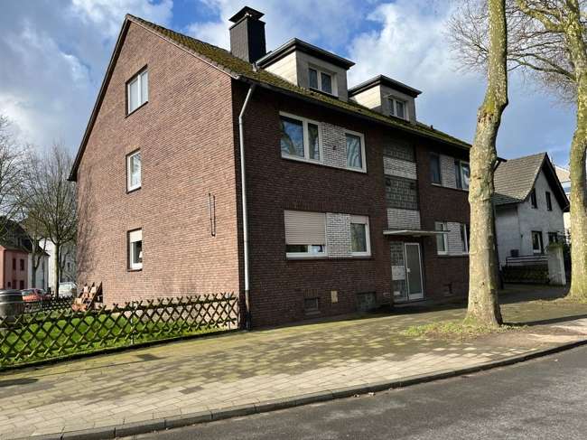 Wohnung zum Mieten in Duisburg 295 € 30.48 m² 1 zimmer