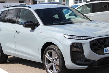 Audi Q3 15.259 km 44.979 &euro; Limbach-Oberfrohna 09212