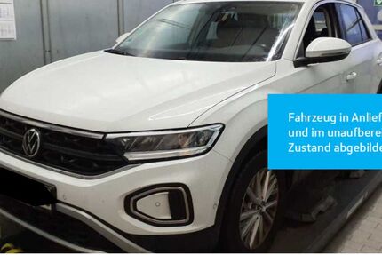 VW T-Roc 82.569 km 23.930 &euro; Stuttgart-Wangen 70188