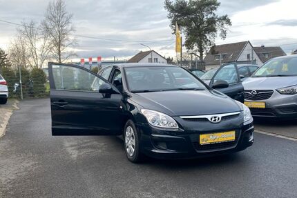 Hyundai i30 150.000 km 3.500 &euro; Bonn 53227