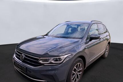 VW Tiguan 63.681 km 24.485 &euro; Uetersen bei Hamburg 25436
