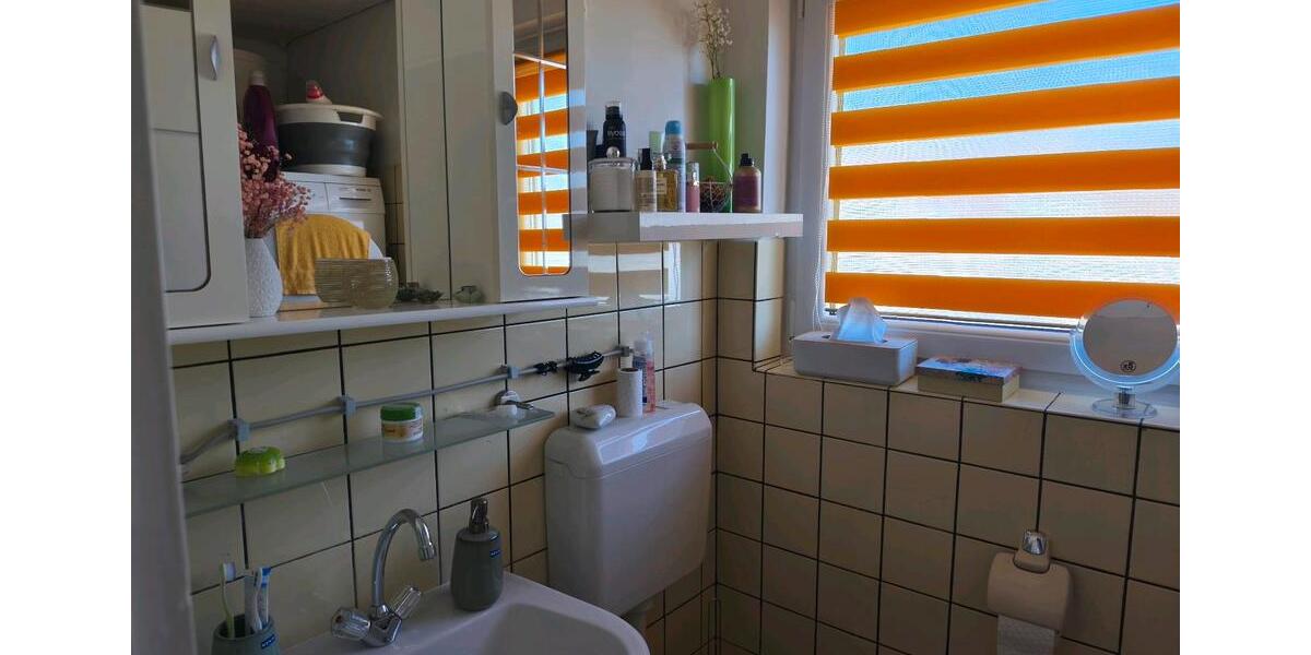 Etagenwohnung Trossingen - 2 Zimmer, 40 m&sup2;, 100.000&euro; | Angebot:27081585