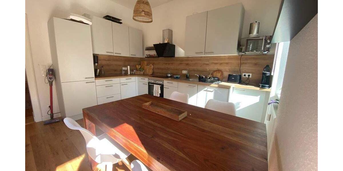 Etagenwohnung Halle Innenstadt - 3 Zimmer, 75 m&sup2;, 750&euro; | Angebot:25776380