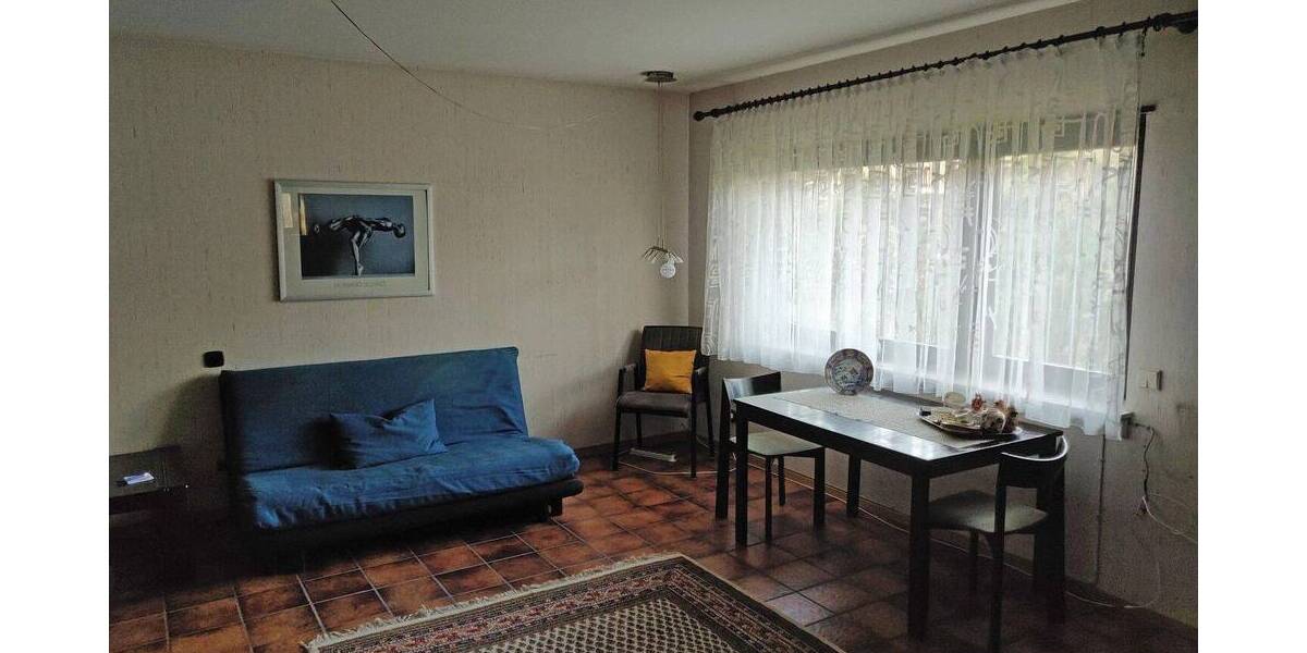 Modernes Einfamilienhaus mit ELW, offenem Kamin und großem Balkon - großzügig und lichtdurchflutet 4 zimmer